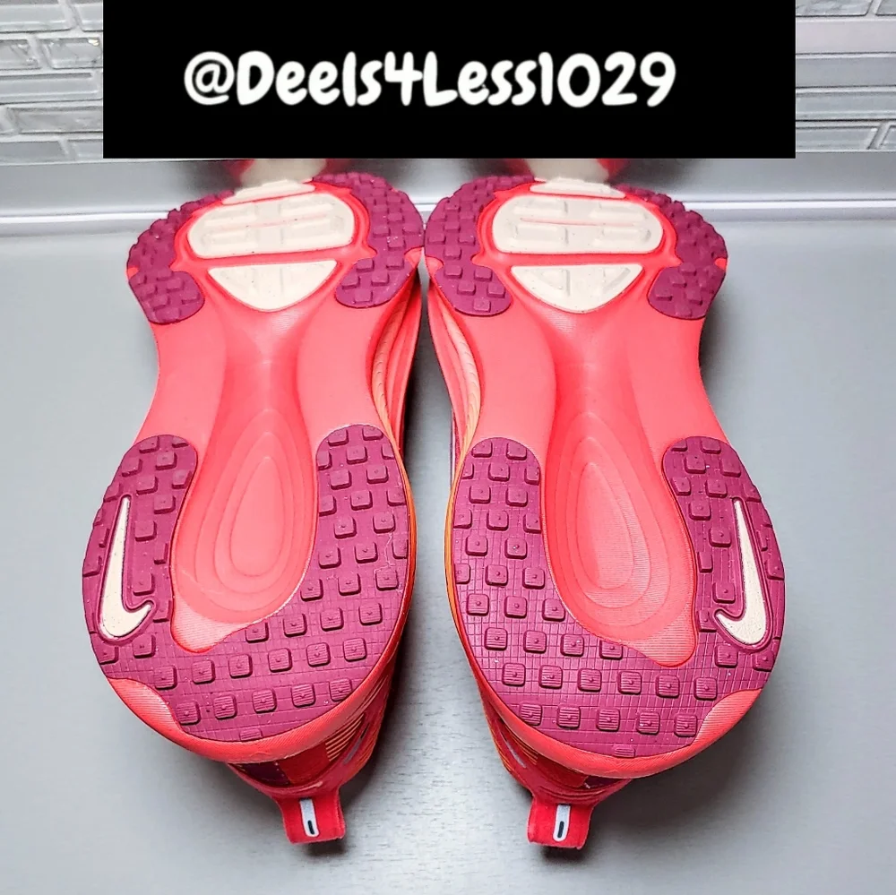 Nike Air Zoom Vomero 18 SE Sunset Womens Size 7.5 Ember Glow Washed Coral Beet